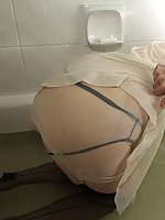 Mature teacher gets very wet in her sexy vintage stockings