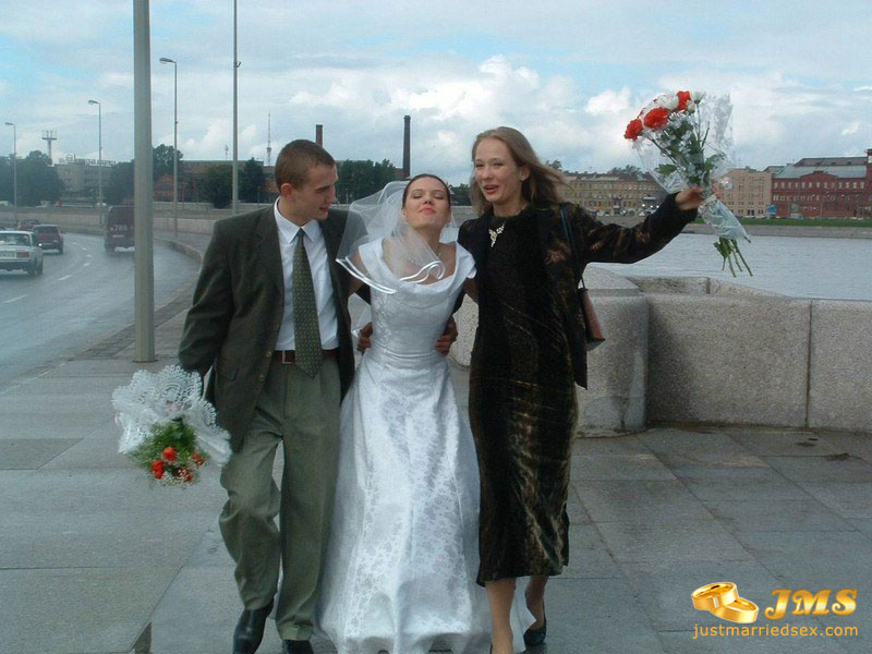 Nude russian bride