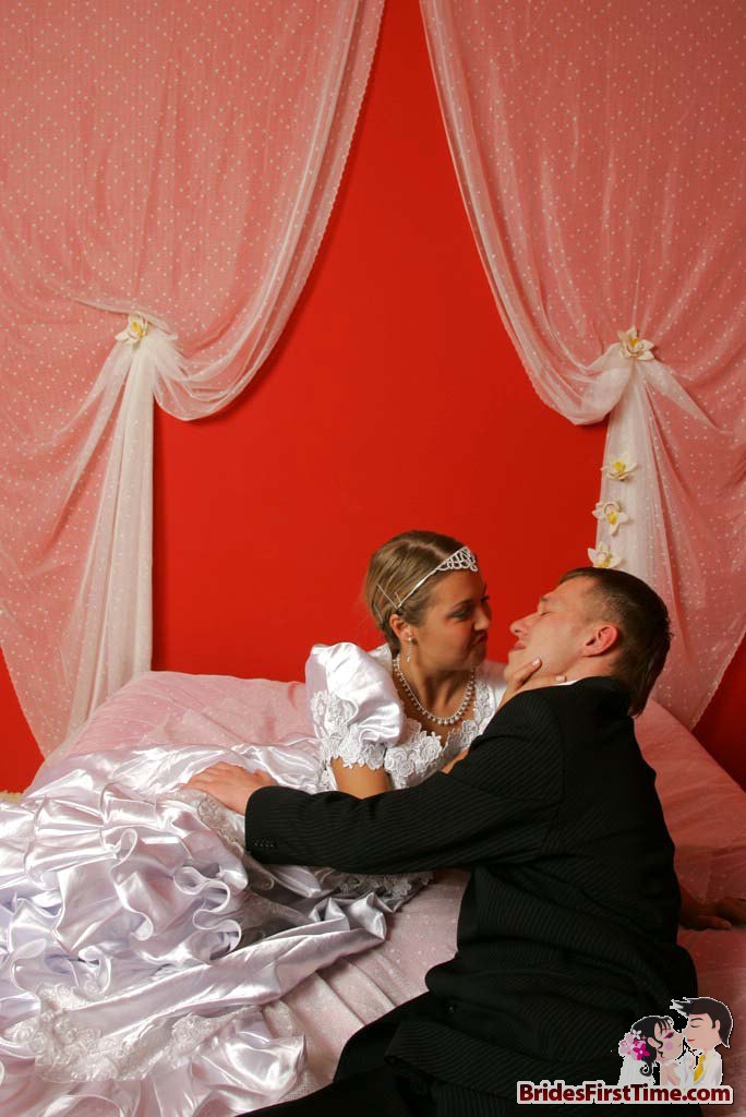 Honeymoon night sex