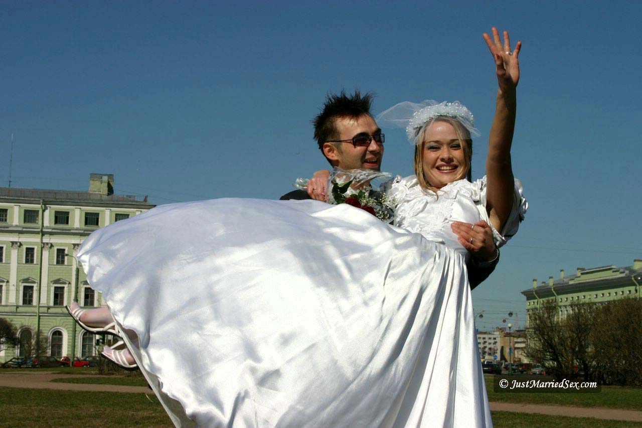What to say to a couple that just got married
