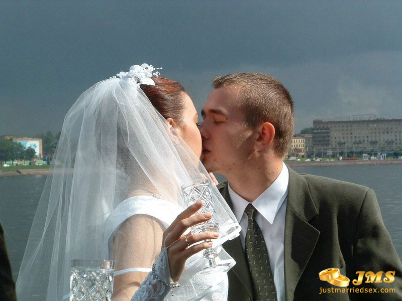 Brides loosing virginity fuck