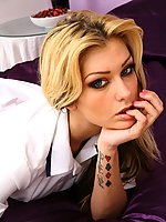 Teen nurse xxx in uniform and pantyhose