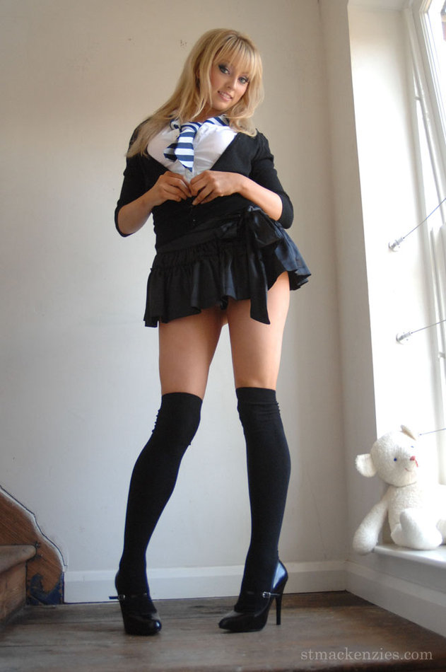 british college girl nude in heels